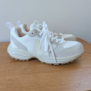 Veja Venturi White Pierre Suede Sneakers Mens 10.5